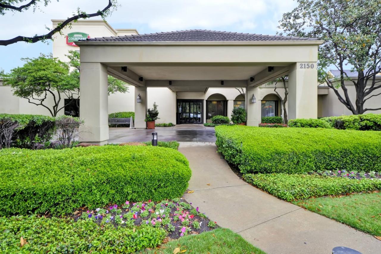 Courtyard Dallas Medical Market Center מראה חיצוני תמונה